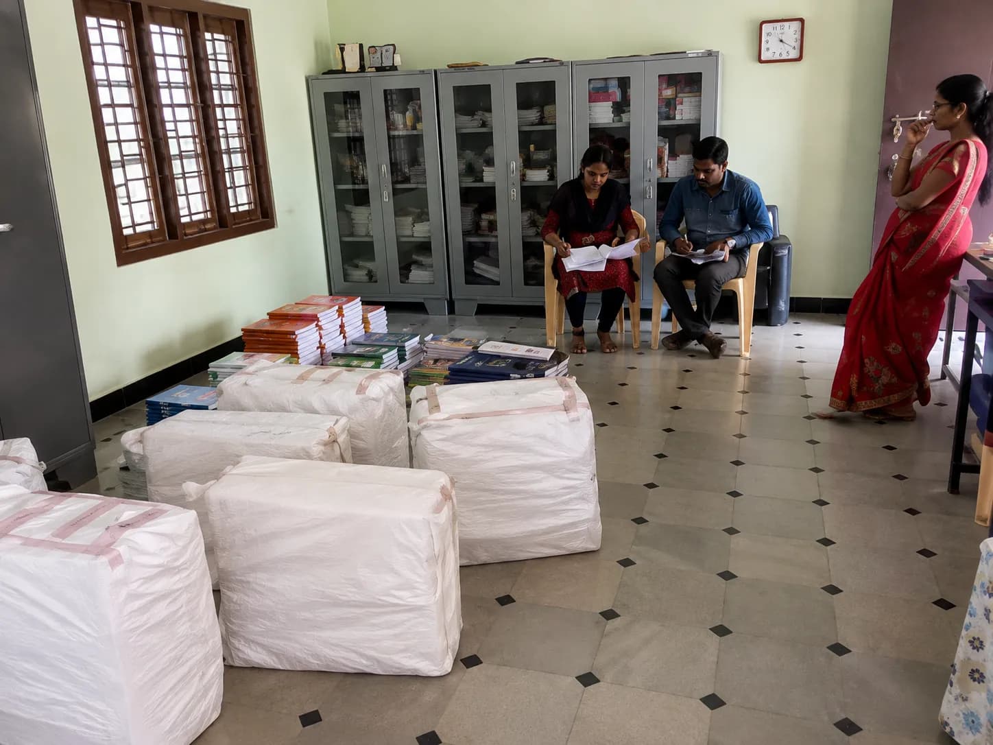 Free Books & Uniforms for 280 Students — photo 2